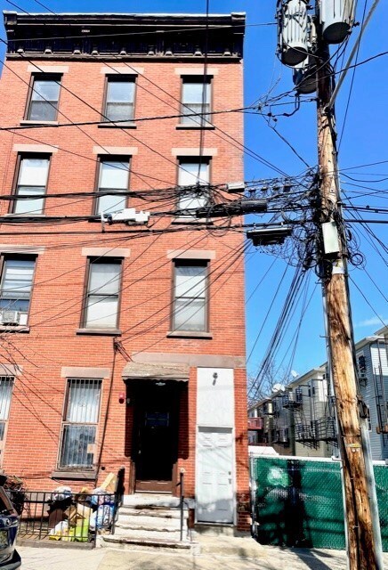 Foto del edificio - 206 4th St