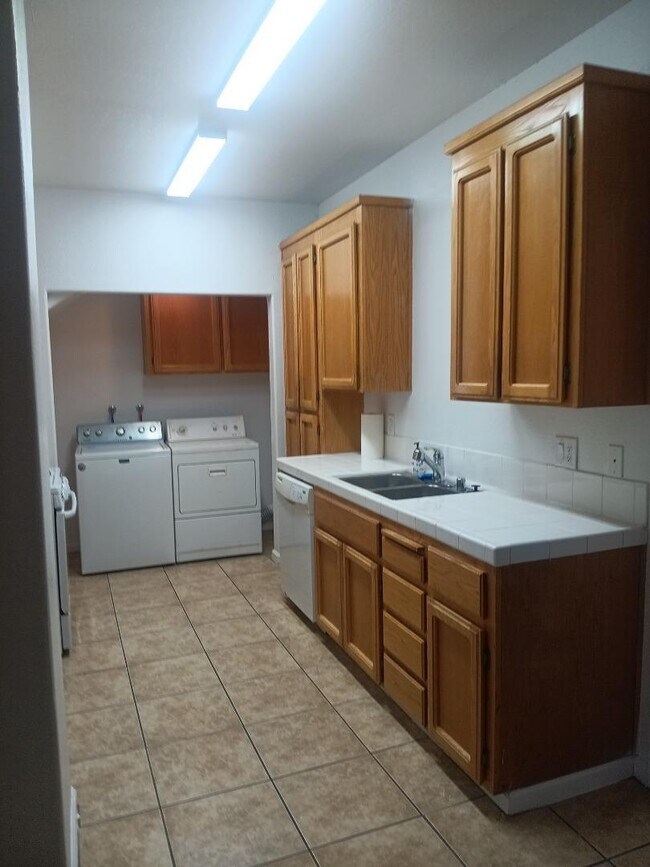 Foto del edificio - 520 San Pablo Ct