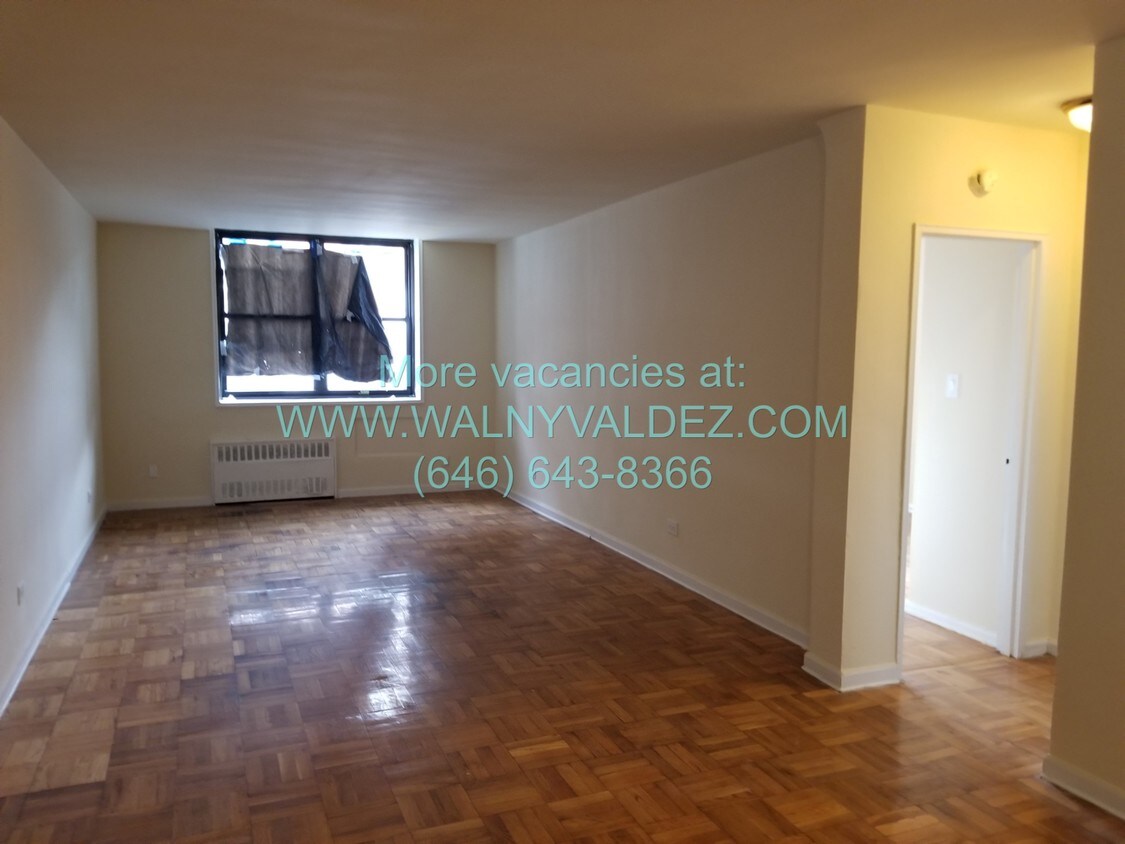 Primary Photo - 877 Bay Ridge Ave
