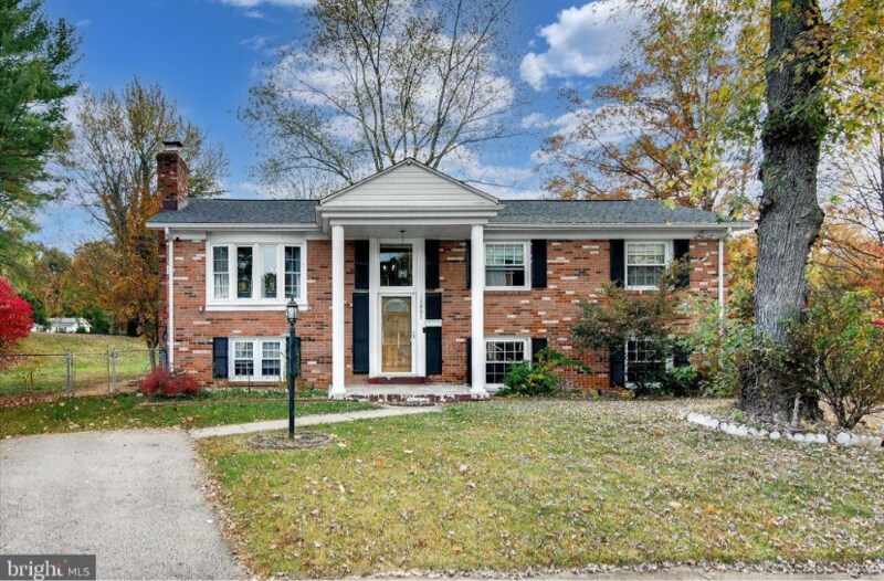 Primary Photo - 13907 Grove Ct