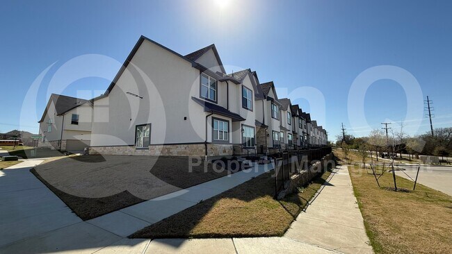 Foto del edificio - 349 Mule Deer Mews