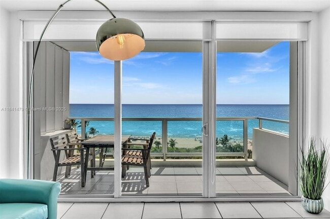 Building Photo - 5161 Collins Ave
