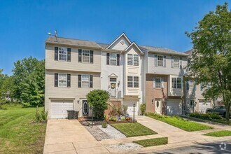 Building Photo - 2647 Longbow Ct