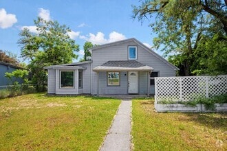 Building Photo - 1504 E Queen Ave