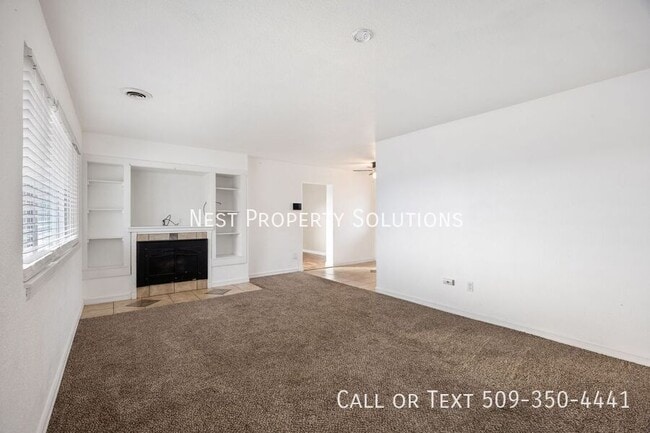 Building Photo - 1408 W Lee St