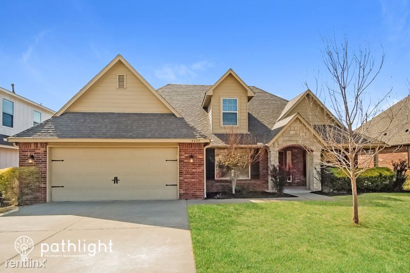 Foto principal - 4 br, 3 bath House - 14408 S Toledo Avenue...