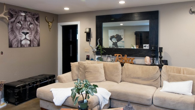 Living Room - 333 Newport Ave Apartment