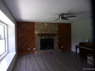 Foto del edificio - 13000 S Istachatta Rd