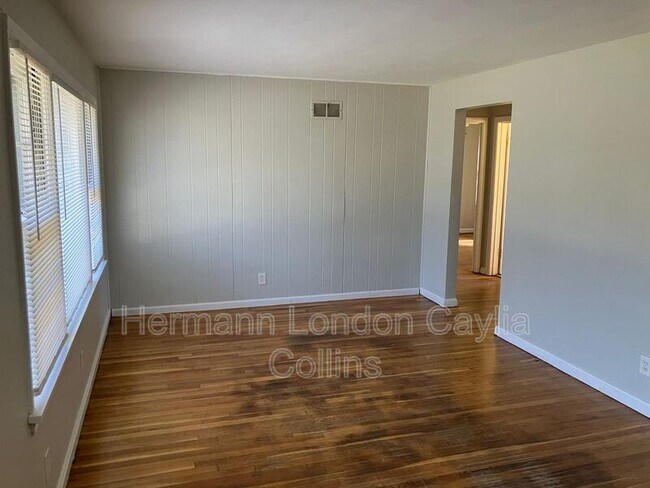 Foto del edificio - 1049 Willmann Ct