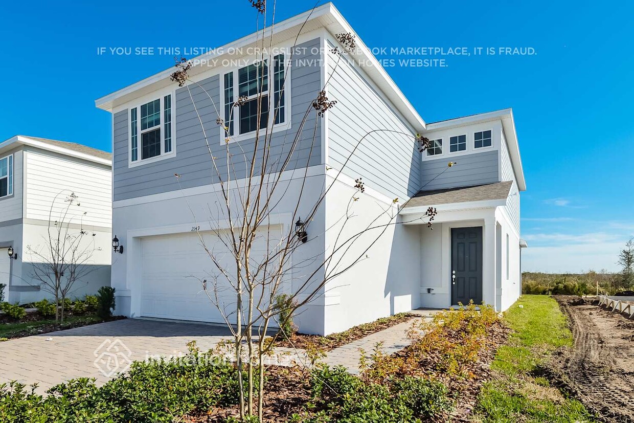 Building Photo - 2149 Calm Night St