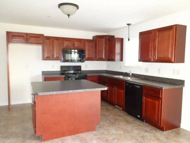 Foto del edificio - 203 Limestone Dr