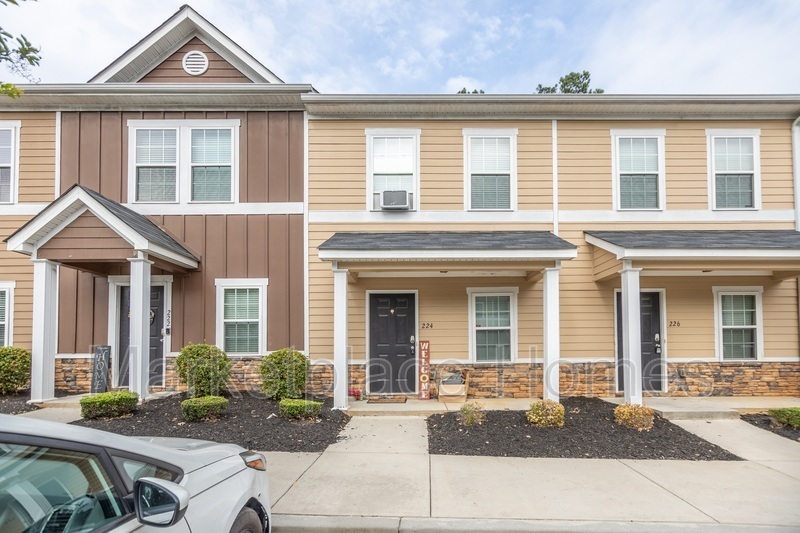 Primary Photo - 224 Adderman Dr