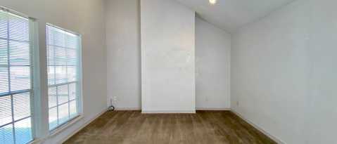 Foto del edificio - 14525 Clovelly Wood