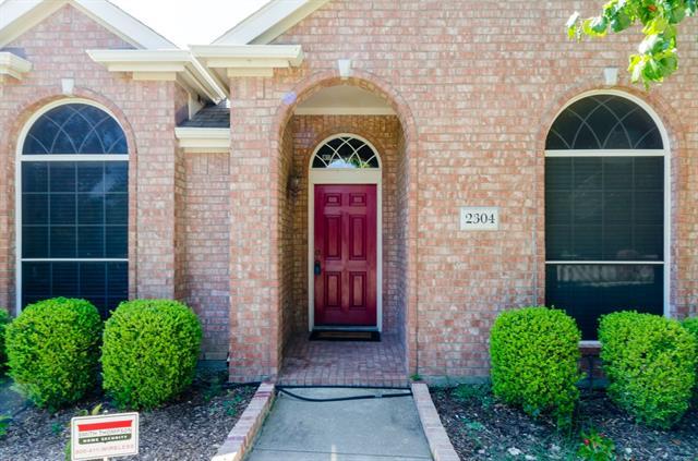 Foto del edificio - 2304 Ravenhurst Dr