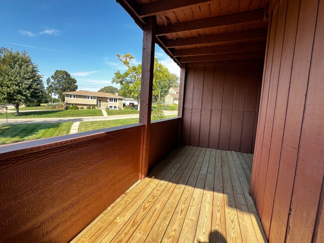 Interior Photo - Cedar Heights