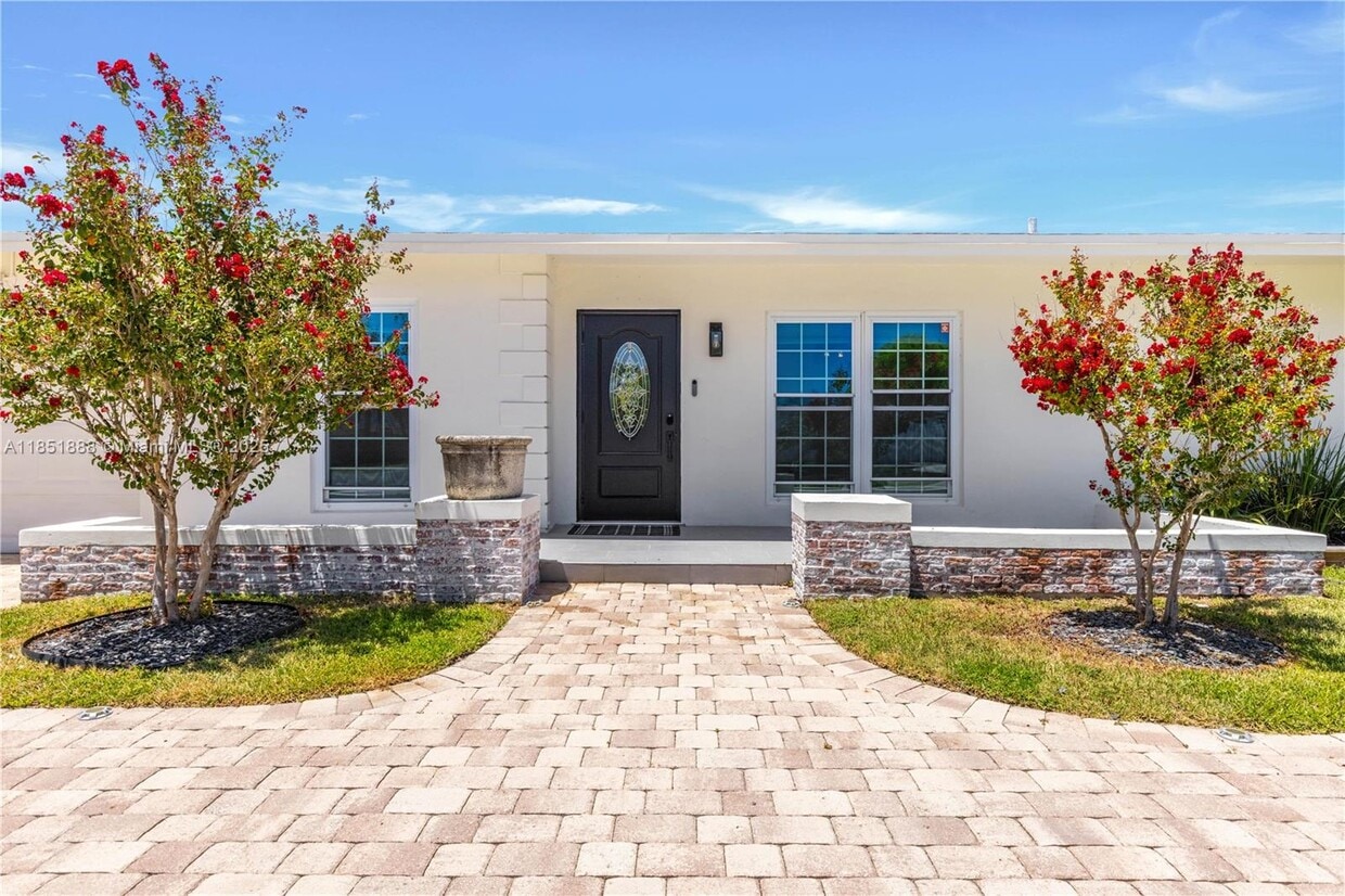 Primary Photo - 9021 SW 178th Terrace