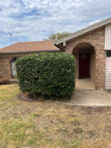 Foto del edificio - 7609 Meadowbrook Dr