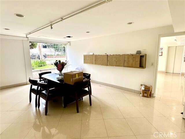 Foto del edificio - 423 Rexford Dr