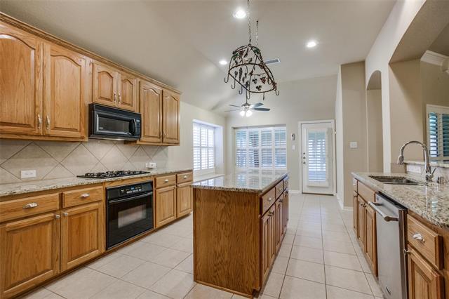 Foto del edificio - 2821 Fieldlark Dr