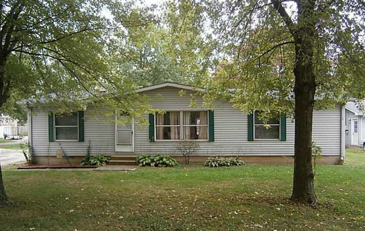 3 Bedroom House House Rental in Crawfordsville, IN