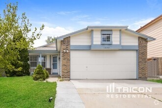 Building Photo - 12132 Newport Dr