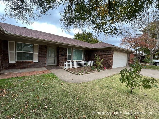 Foto del edificio - 6712 Gainsborough Rd