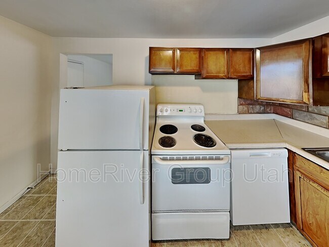 Foto del edificio - 801 S McClelland St