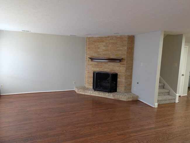 Foto del edificio - 3258 Continental Dr