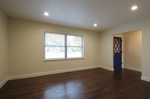 Building Photo - 717 Greenleaf Dr