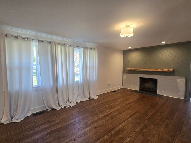 Foto del edificio - Fully remodeled 3br/2.5ba in Holston Hills