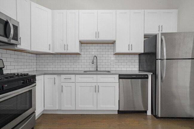 Foto del edificio - 1946 S Racine Ave