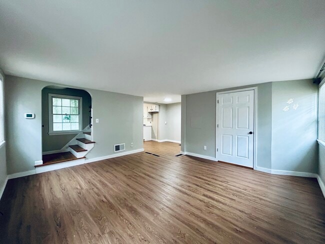 Living Room - 217 Elizabeth Dr