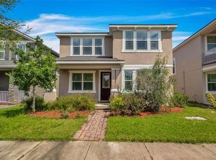 Foto del edificio - 8554 Tallfield Ave