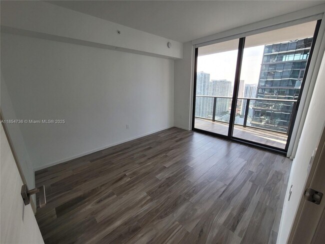 Foto del edificio - 801 S Miami Ave