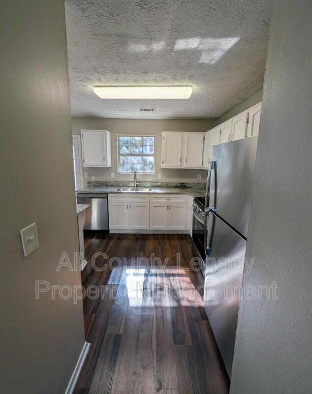 Foto del edificio - 5702 Wells Cir