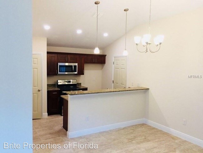 Foto del edificio - 3 br, 2 bath House - 201 Begonia place