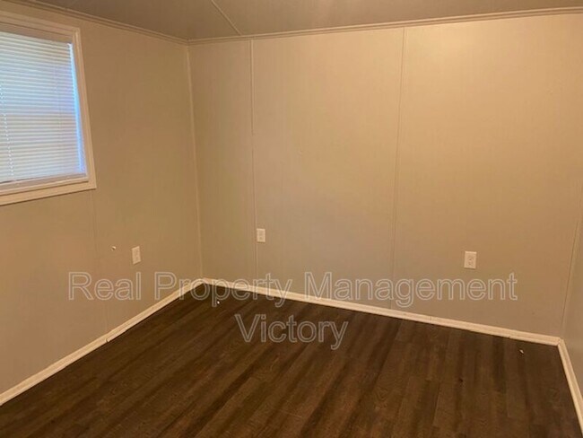 Building Photo - 308 Midwood Ave