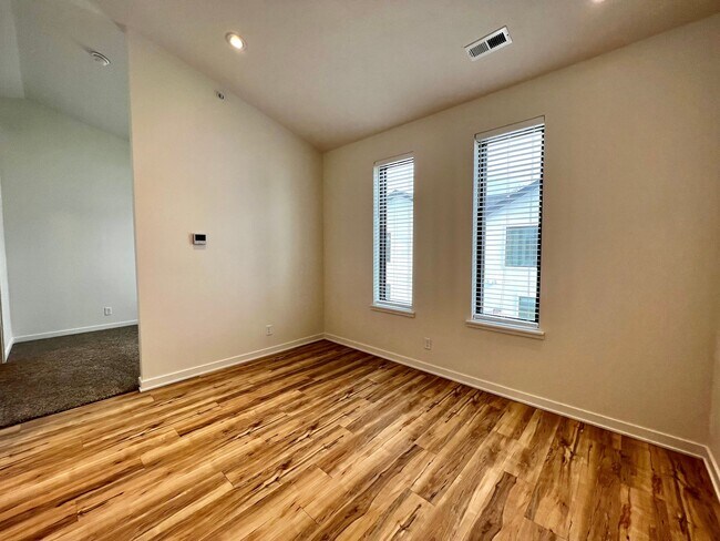 Foto del edificio - 2230 R St