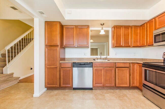 Building Photo - Your Dream Home in Virginia Beach Awaits!