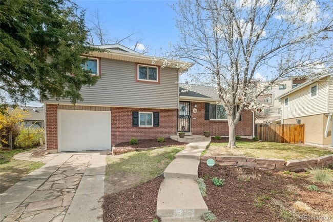 Incredible 4 bedroom home in Virginia Vale - Incredible 4 bedroom home in Virginia Vale