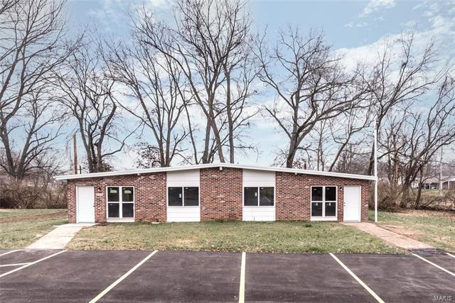 Primary Photo - 482 Hill Dr