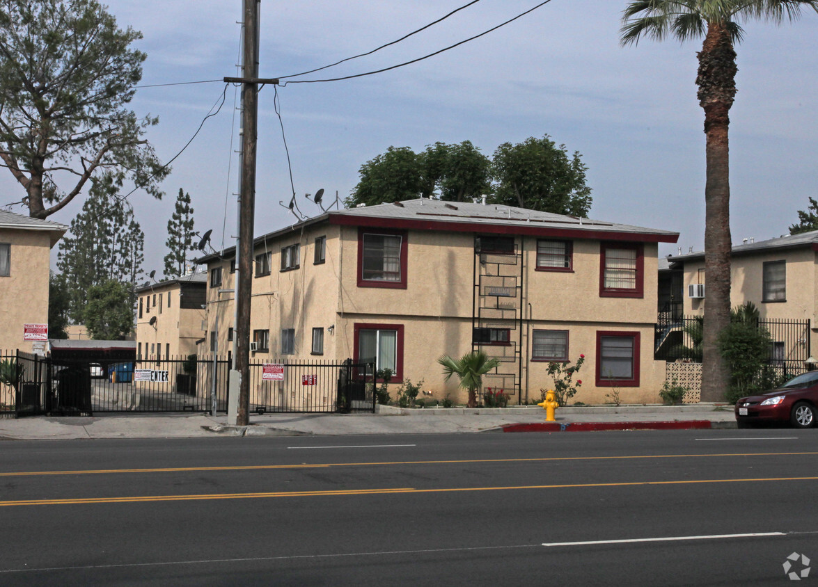 Building Photo - 13988-14000 Foothill Blvd