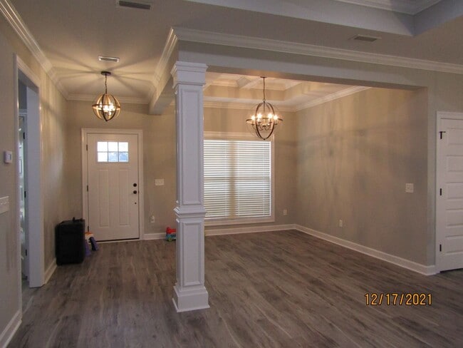 Foto del edificio - Available February!