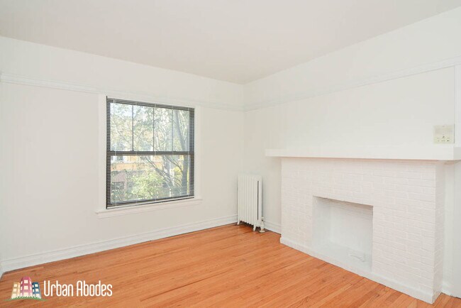 Foto del edificio - 3825 N Lincoln Ave