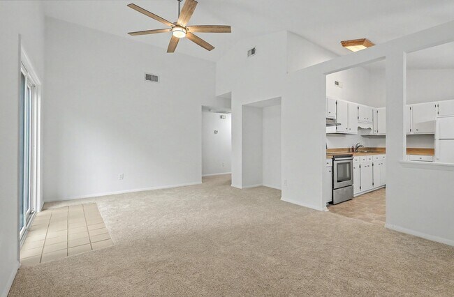 Foto del edificio - 104 Tweed Ct