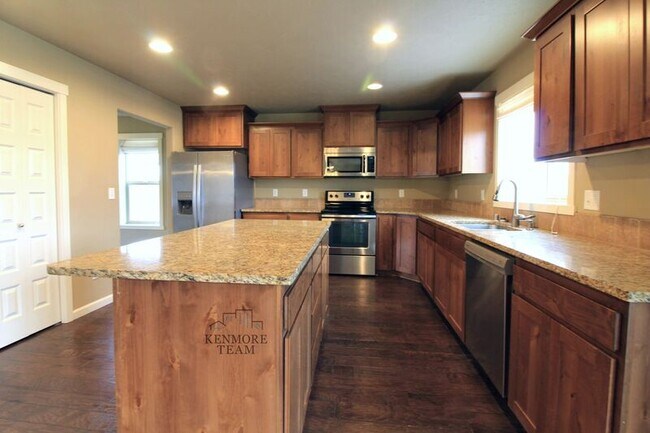 Foto del edificio - 4311 St Paul Ln