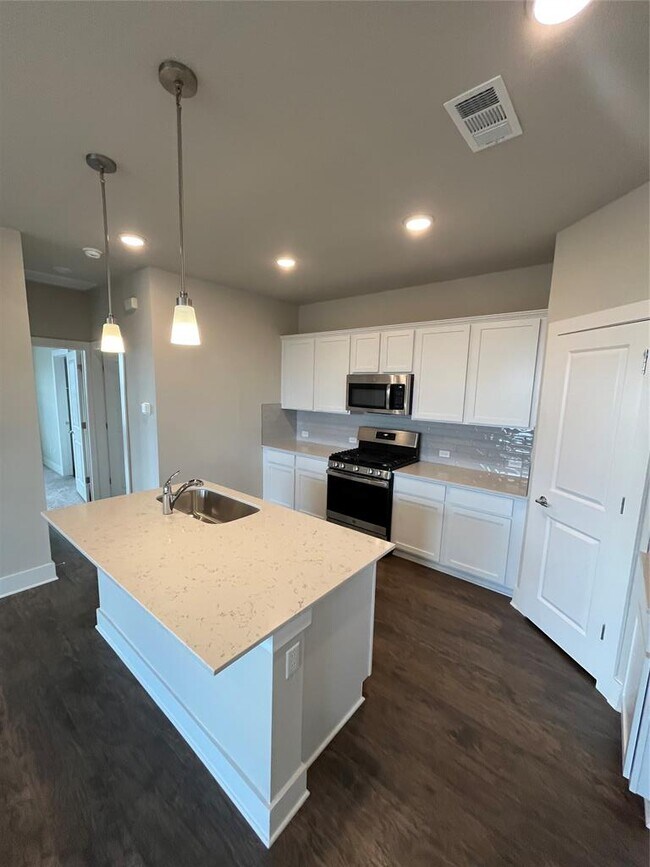 Foto del edificio - 322 Harvest Crk Dr