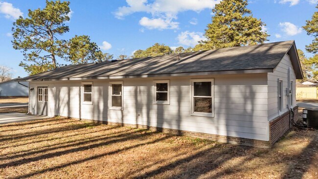 Foto del edificio - 620 Starling Way