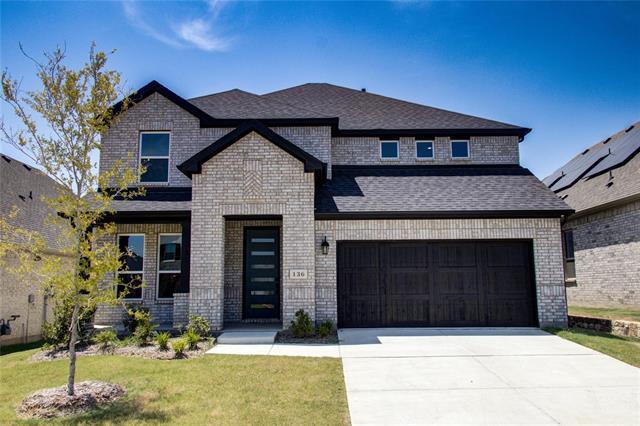 Foto principal - 136 Glenwood Dr