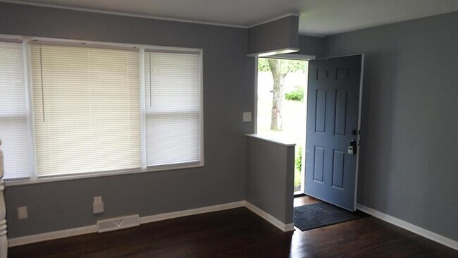 Building Photo - 11217 Herrick Avenue